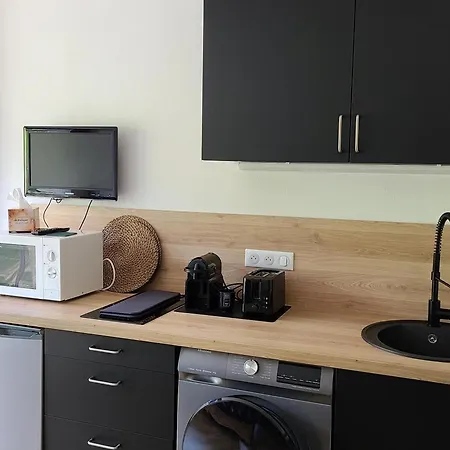 Apartment 2 Personnes Au Pied Des Pistes Avec Balcon - - Fr-1-689-134 Villard-de-Lans